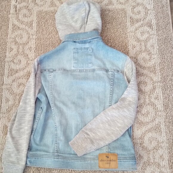 Abercrombie Kids Jean Jacket Girls Size Small S 7 / 8 Distressed Hooded - Picture 5 of 11